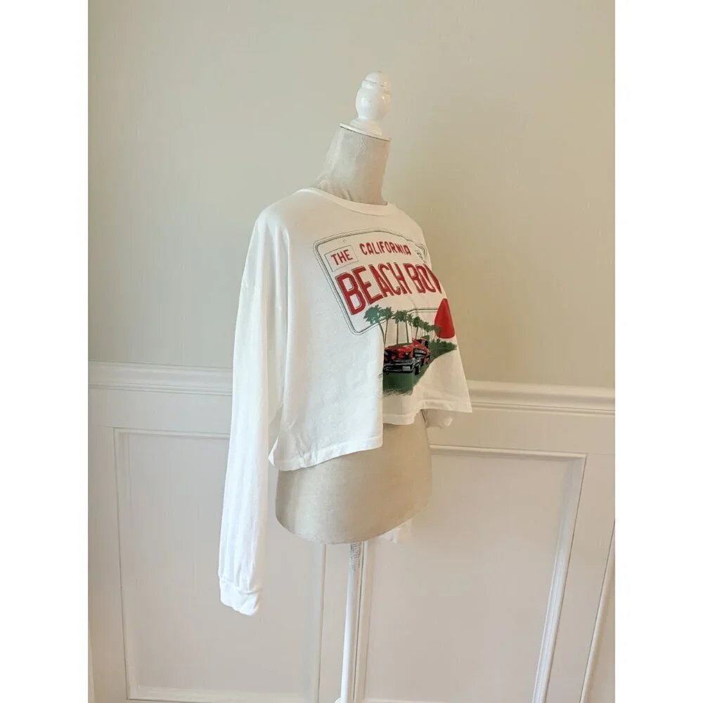 Daydreamer The Beach Boys license plate cropped Long Sleeve Crop Size Small - Picture 3 of 6